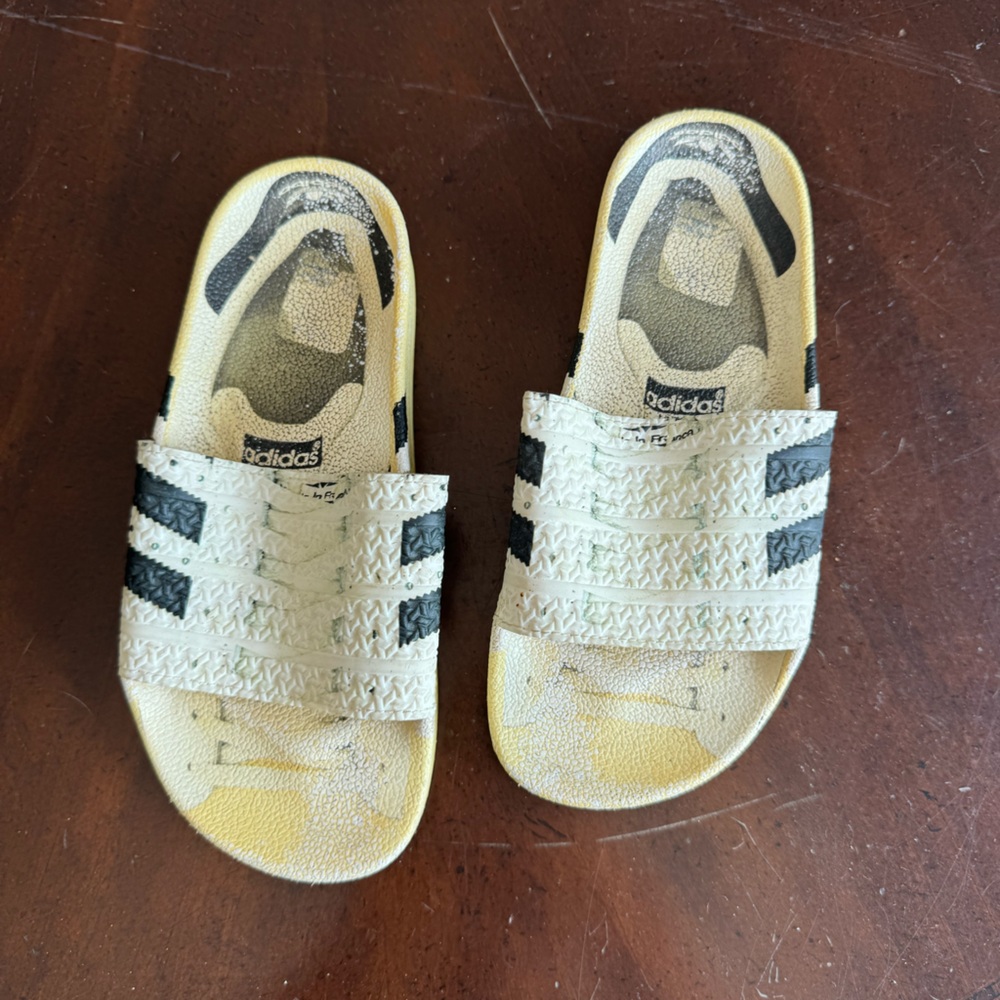 Adidas slides